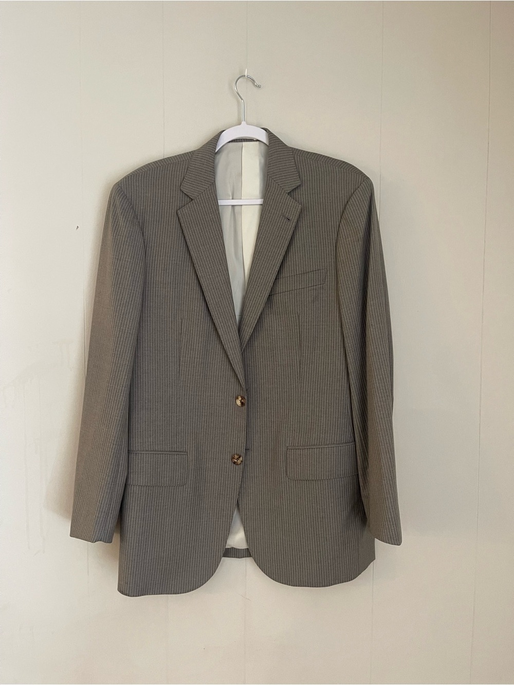 Men's Tailored DJones Pinstripe Suit